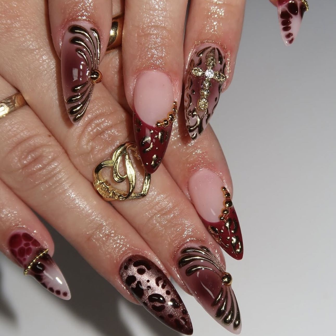 女性用ミディアムサイズのフェイクネイル、グラデーションコーヒ - Nail Art Press On のレビューと価格