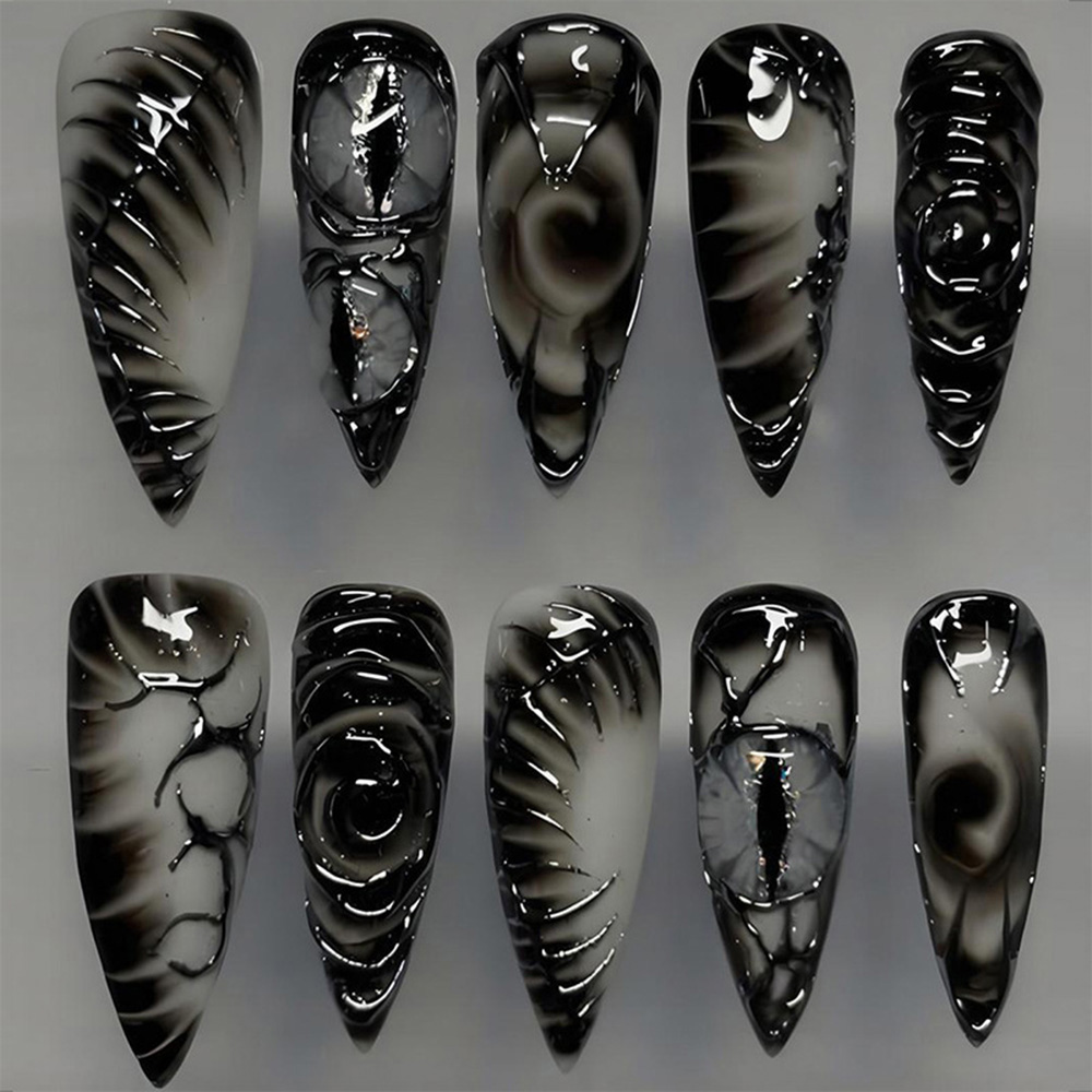 スティレットゴシックプレスオンネイル30枚入り 光沢アクリル - Nail Art Press On のレビューと価格