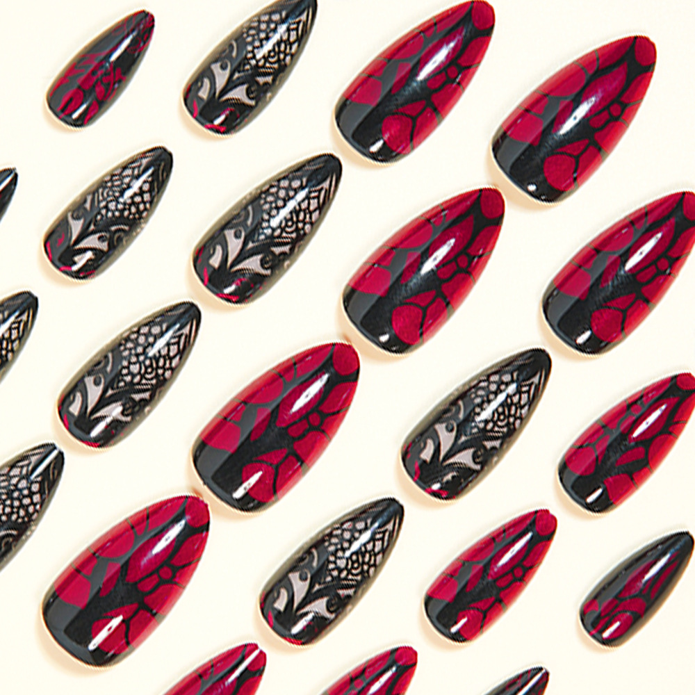 女性用ミディアムサイズのつけ爪、ダークレッドとブラックのフロ - Nail Art Press On のレビューと価格
